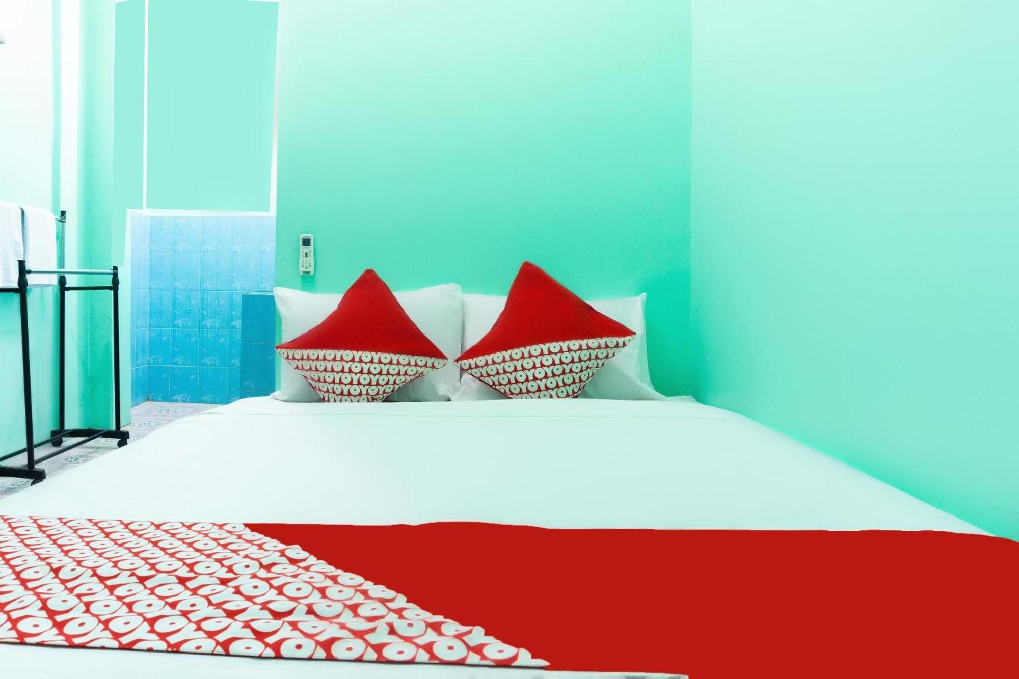 Oyo 3095 Semarapura Homestay Makassar Extérieur photo