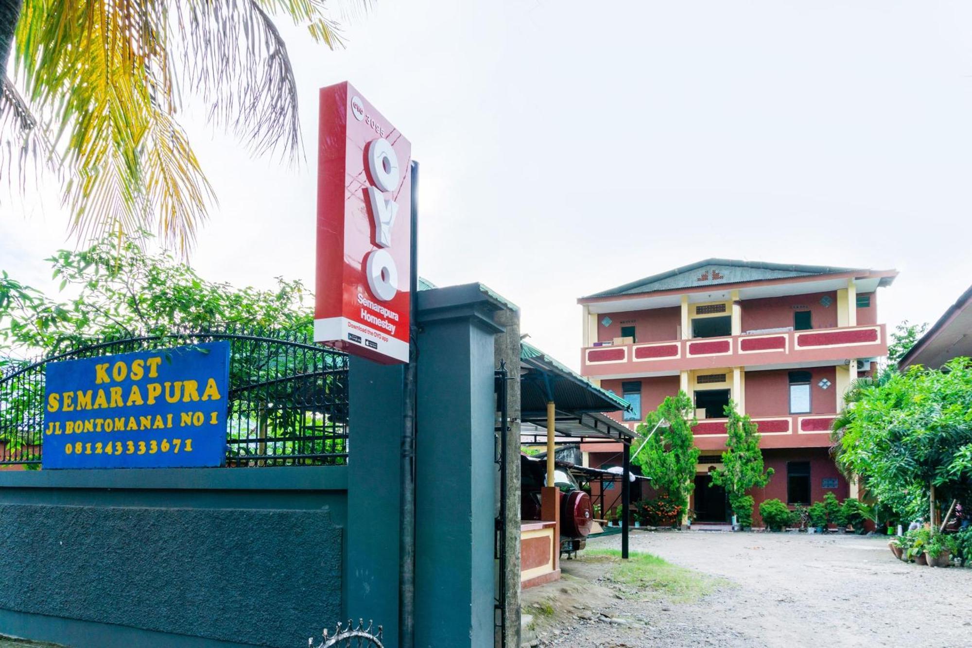 Oyo 3095 Semarapura Homestay Makassar Extérieur photo